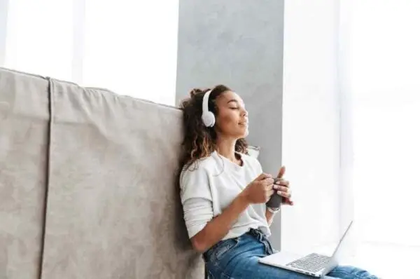 Love Language: Spanish for Romance (Audio)